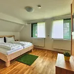 Hartl & Hartl Stadl Hotel