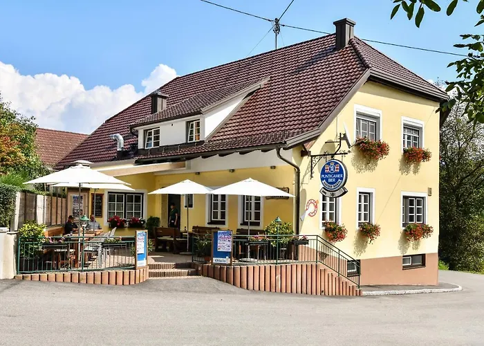 Hartl & Hartl Stadl 2*